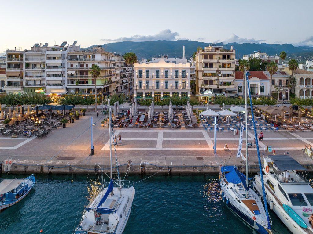 Exterior Grand Hotel Kalamata