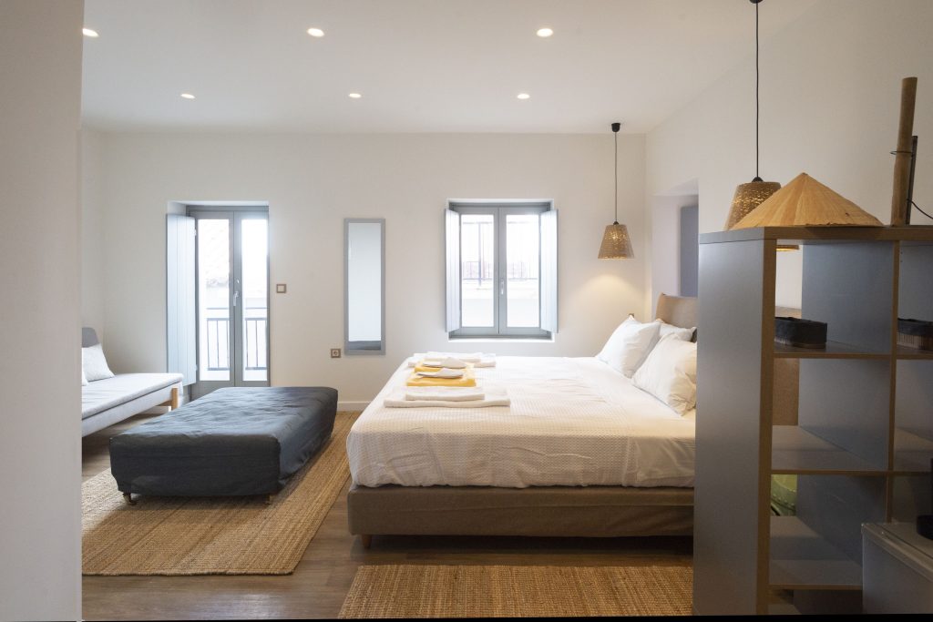 Pylosea Minibar, in-room safe, soundproofing, free WiFi