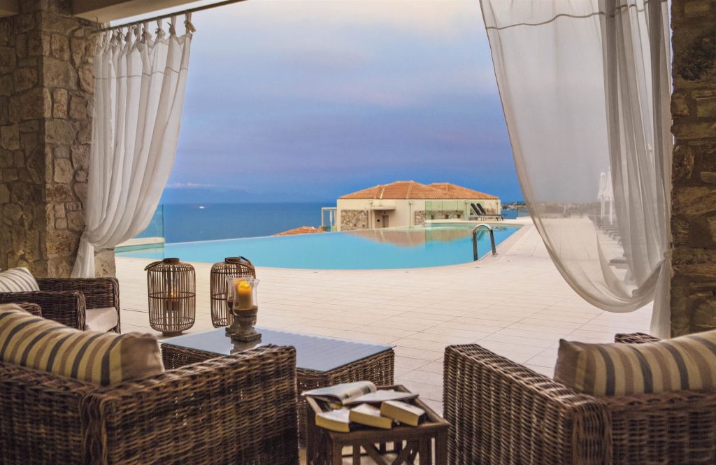 Camvillia Resort Beach views, serves lunch and brunch