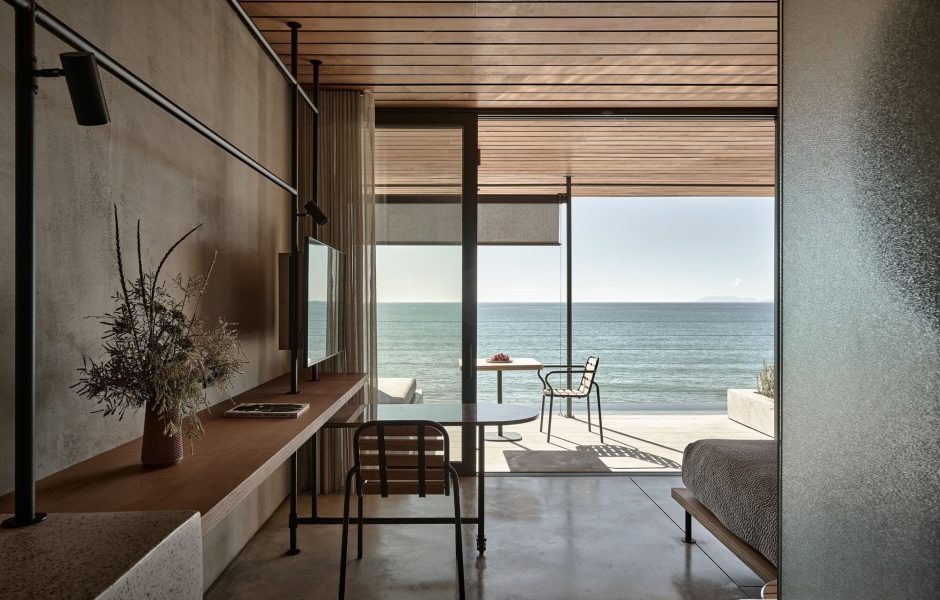 Seaview Terrace Suite | Minibar, in-room safe, desk, soundproofing at Dexamenes Seaside Hotel